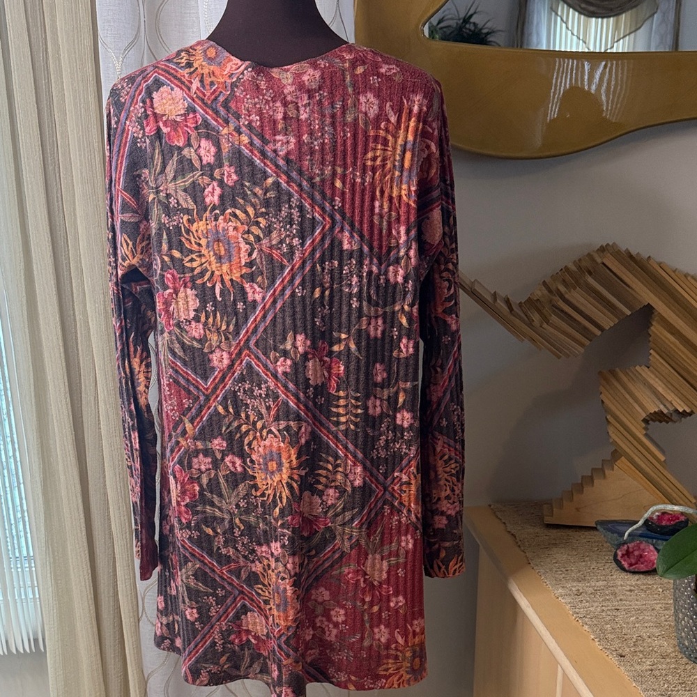 Soft Surroundings Alisanna floral print knit tunic top size L - Picture 7 of 10